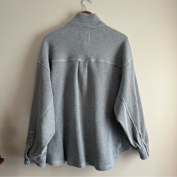 Aerie • Lumberjane Waffle Shirt in Medium Heather Gray - Picture 6 of 8